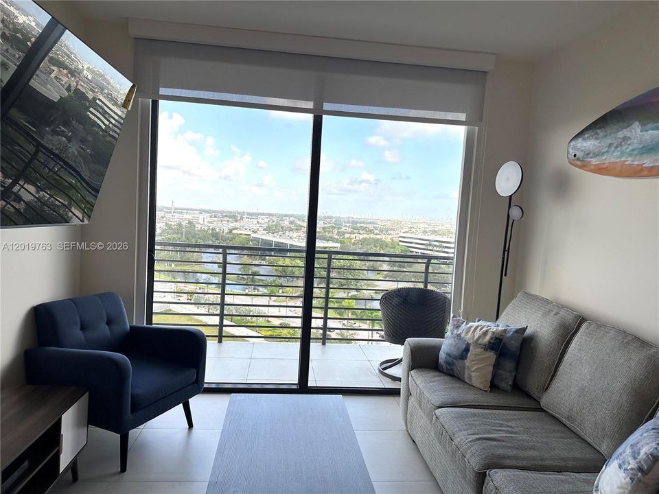 Active With Contract: $4,100 (2 beds, 2 baths, 1024 Square Feet)