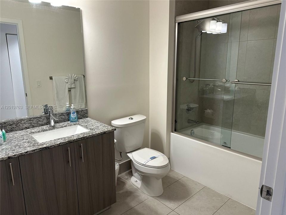 Active With Contract: $4,100 (2 beds, 2 baths, 1024 Square Feet)