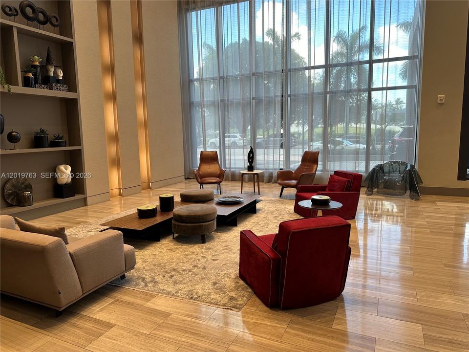 Active With Contract: $4,100 (2 beds, 2 baths, 1024 Square Feet)