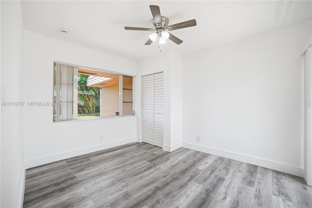 En Renta: $4,995 (5 camas, 3 baños, 2171 Pies cuadrados)