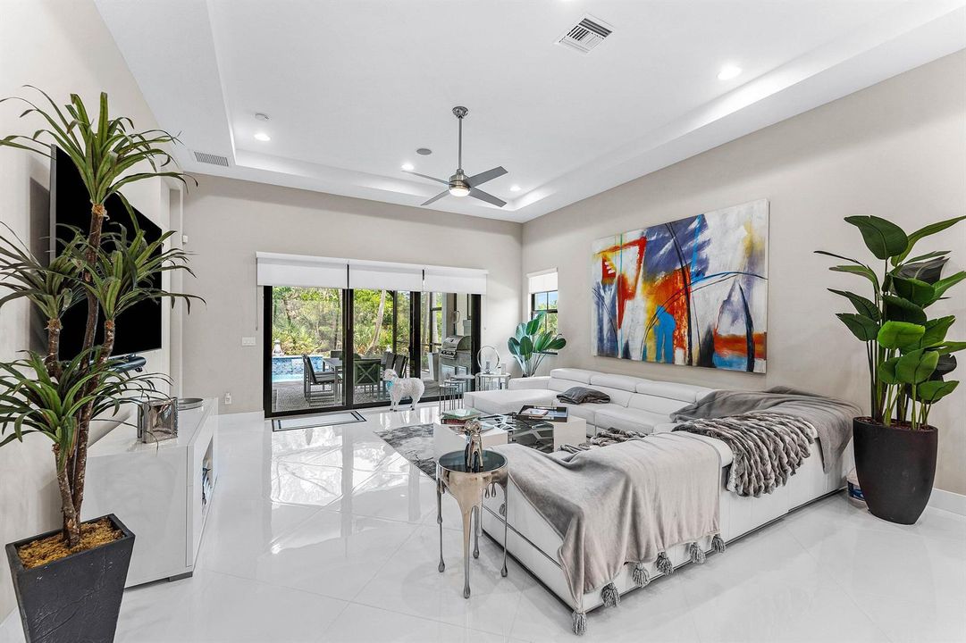 018-13042ArtisanCircle-PalmBeachGardens-