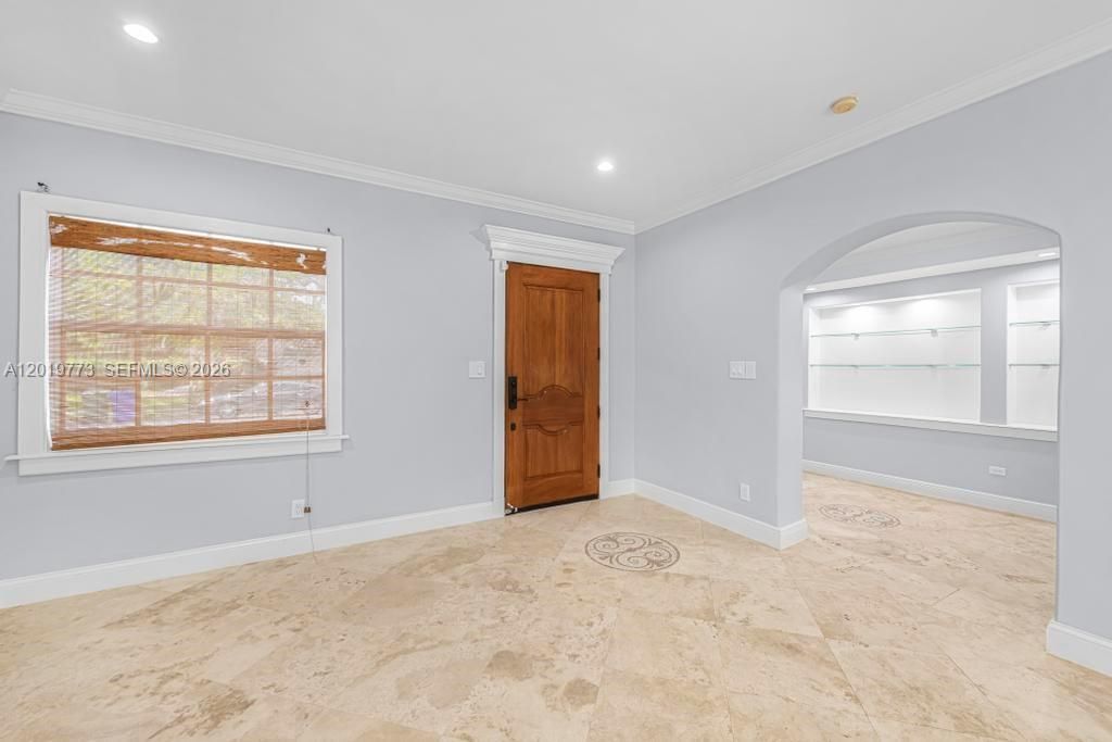 Activo con contrato: $1,425,000 (0.11 acres)