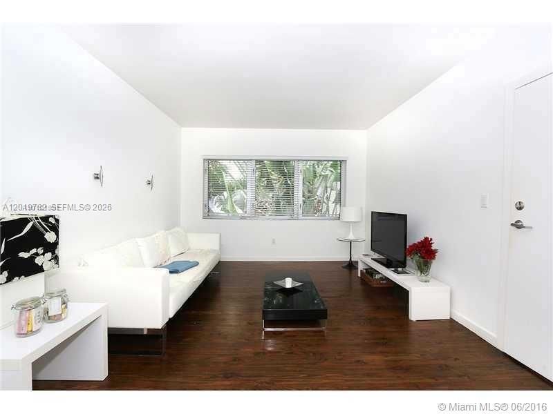 En Venta: $260,000 (1 camas, 1 baños, 674 Pies cuadrados)