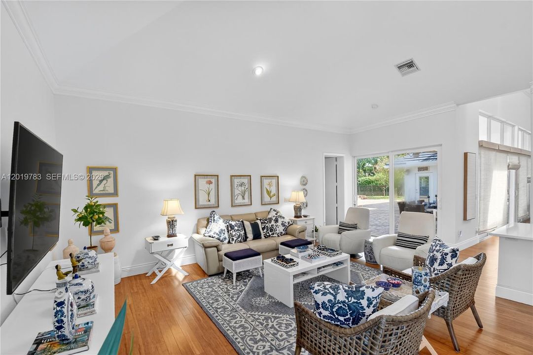 For Sale: $3,500,000 (4 beds, 5 baths, 3947 Square Feet)