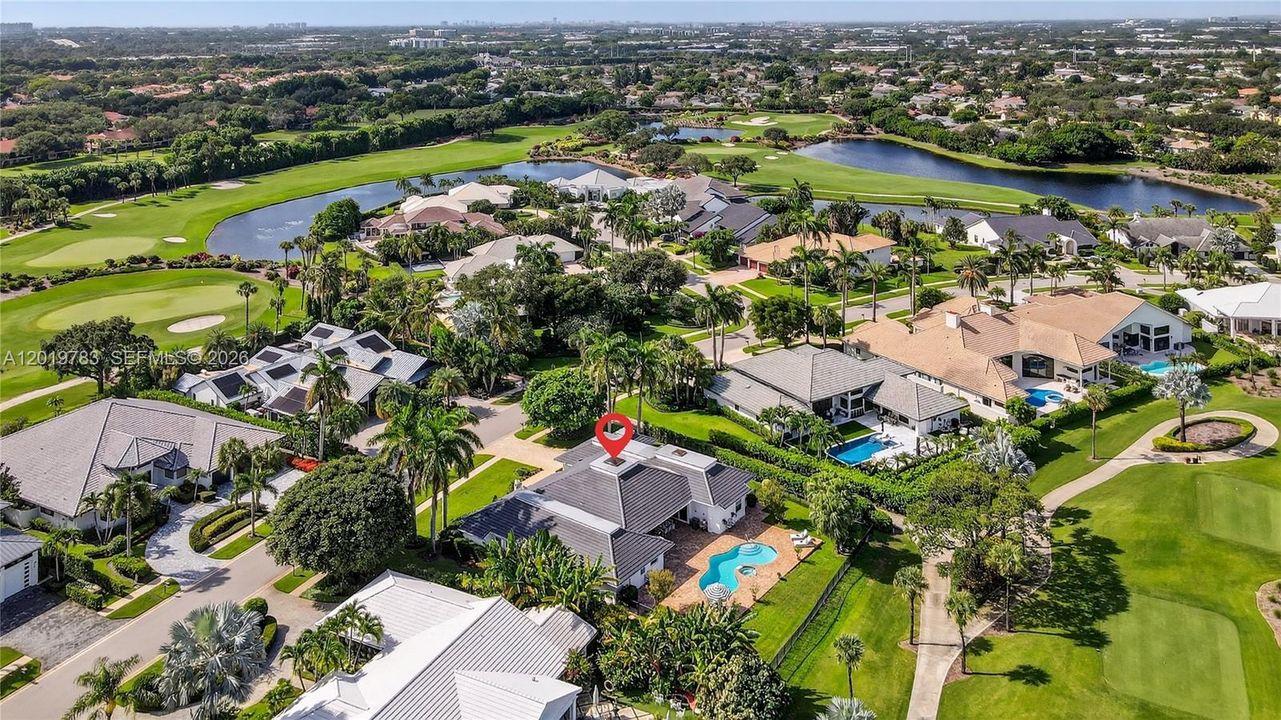 For Sale: $3,500,000 (4 beds, 5 baths, 3947 Square Feet)