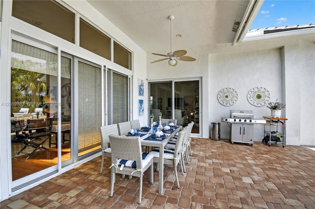 For Sale: $3,500,000 (4 beds, 5 baths, 3947 Square Feet)