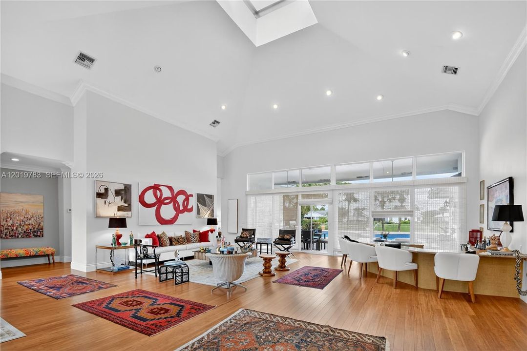 For Sale: $3,500,000 (4 beds, 5 baths, 3947 Square Feet)