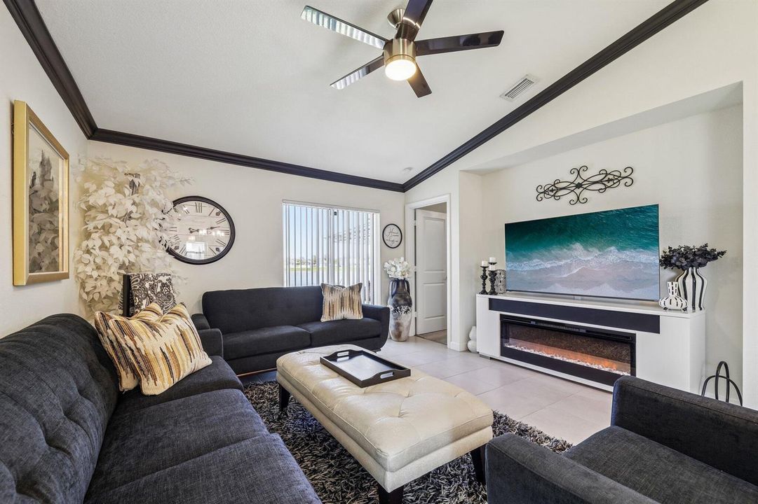 6-web-or-mls-Bent Creek Dr-S0805-006