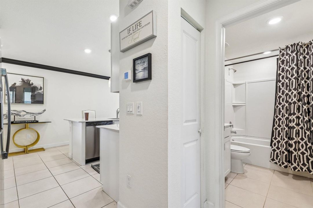 16-web-or-mls-Bent Creek Dr-S0805-016