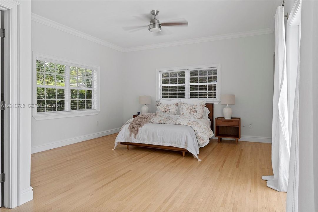 For Sale: $2,250,000 (4 beds, 3 baths, 2197 Square Feet)