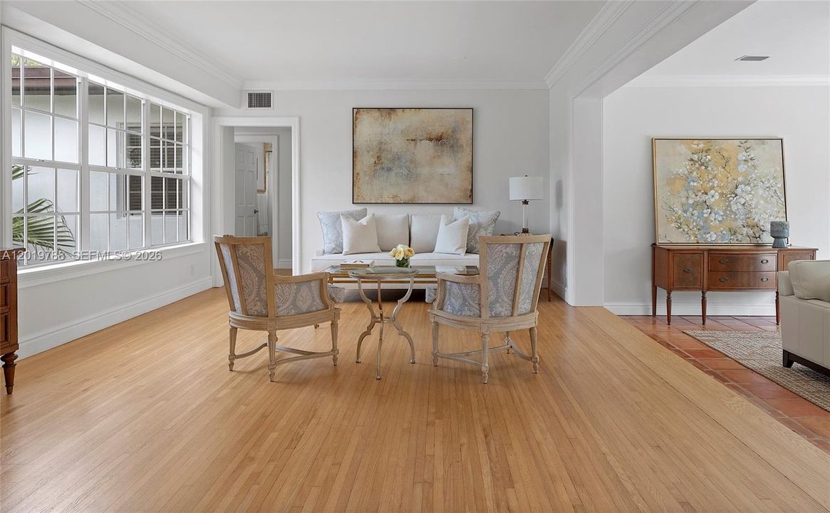 For Sale: $2,250,000 (4 beds, 3 baths, 2197 Square Feet)