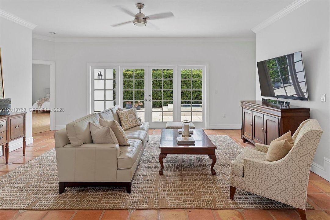 For Sale: $2,250,000 (4 beds, 3 baths, 2197 Square Feet)