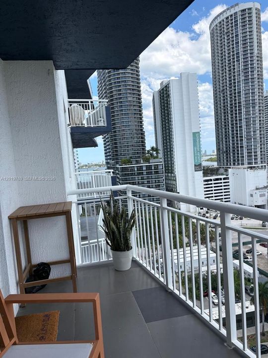 En Venta: $380,000 (1 camas, 1 baños, 749 Pies cuadrados)