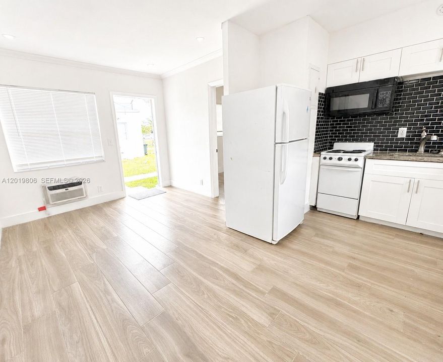 For Rent: $1,495 (1 beds, 1 baths, 0 Square Feet)