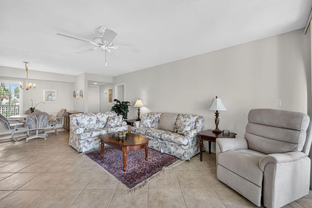 LIVING ROOM...