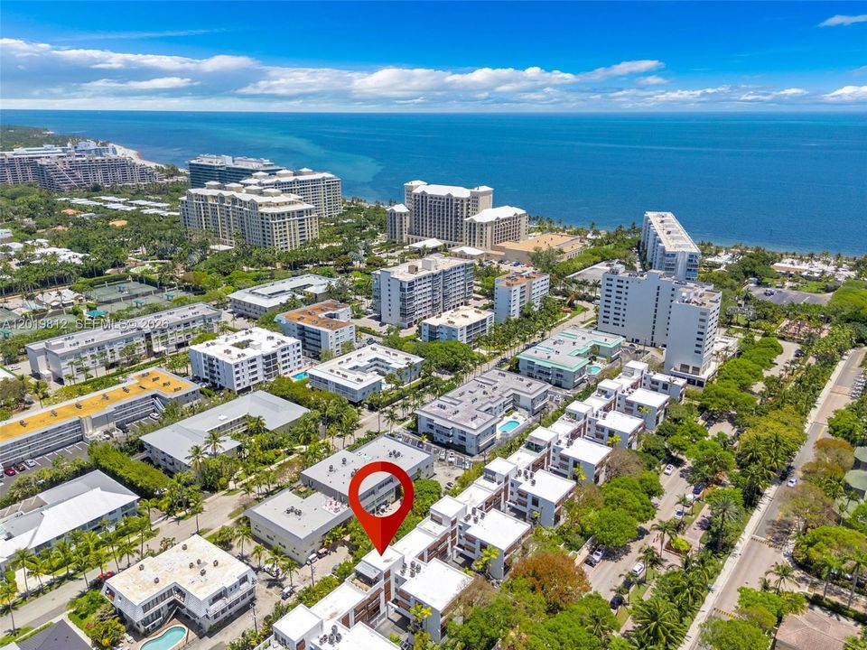 For Sale: $2,750,000 (4 beds, 3 baths, 2442 Square Feet)