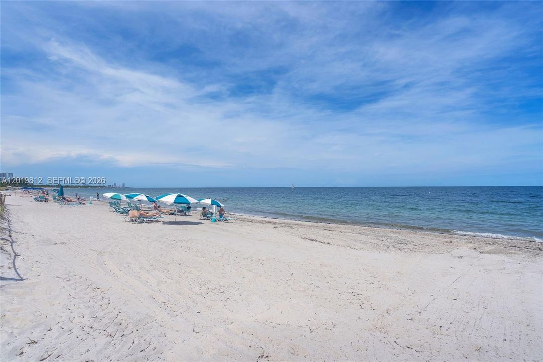 For Sale: $2,750,000 (4 beds, 3 baths, 2442 Square Feet)