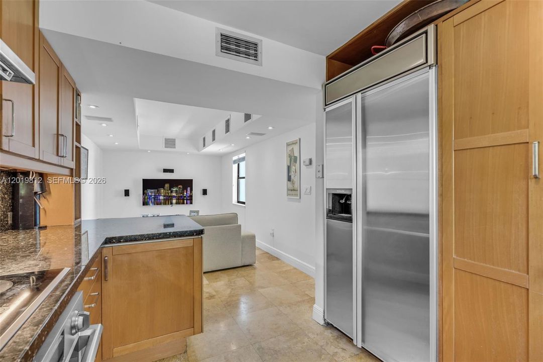 For Sale: $2,750,000 (4 beds, 3 baths, 2442 Square Feet)