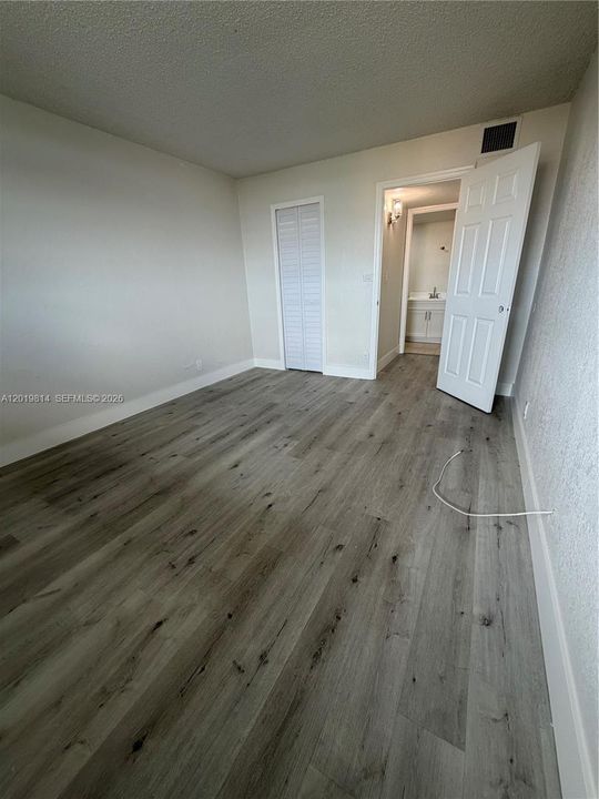 В аренду: $1,800 (1 спален, 1 ванн, 605 Квадратных фут)