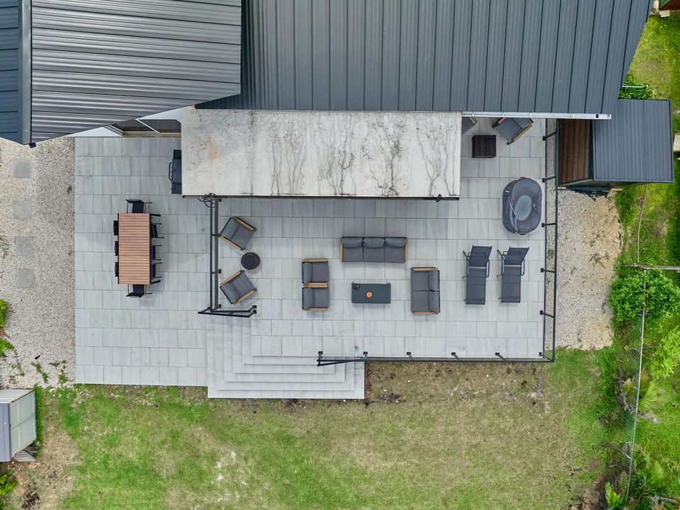 (52) Back Patio w Roof Aerial