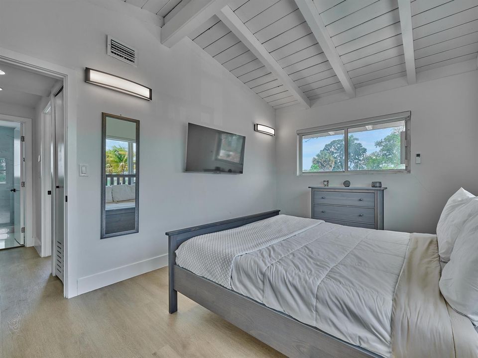 (86) Guest Bedroom 1 x2