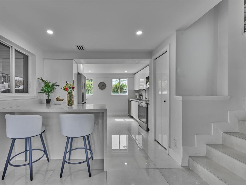 (97) Kitchen x2