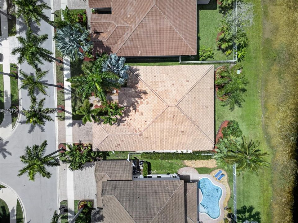 For Sale: $1,199,900 (4 beds, 2 baths, 2674 Square Feet)