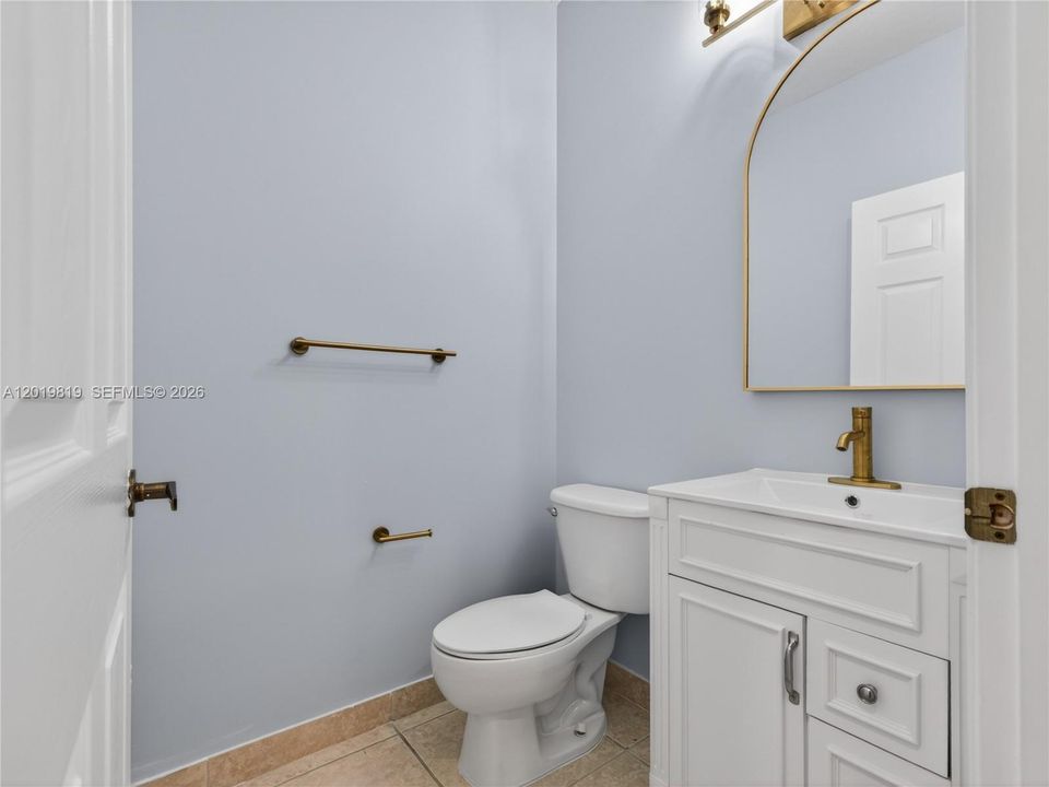 For Sale: $1,199,900 (4 beds, 2 baths, 2674 Square Feet)