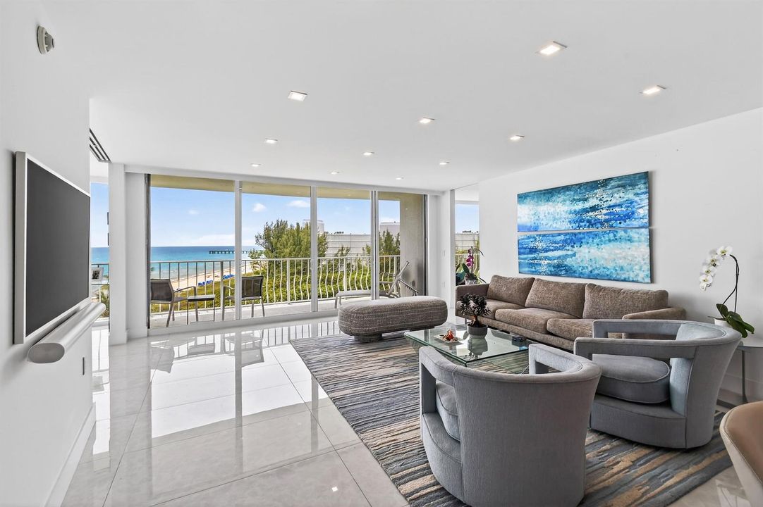 2774SOceanBlvd#704(4)