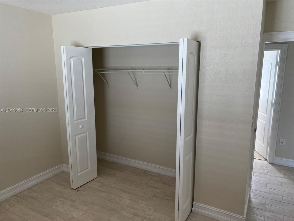 На продажу: $499,900 (4 спален, 2 ванн, 2940 Квадратных фут)