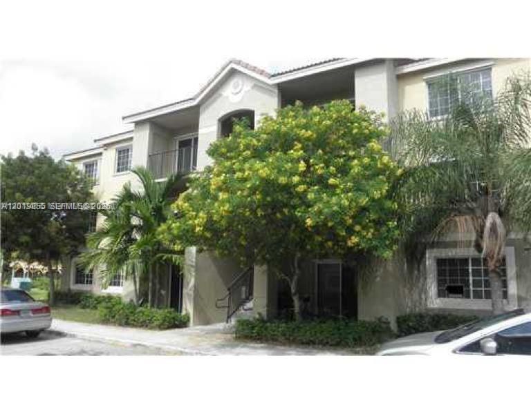 For Rent: $1,665 (1 beds, 1 baths, 650 Square Feet)