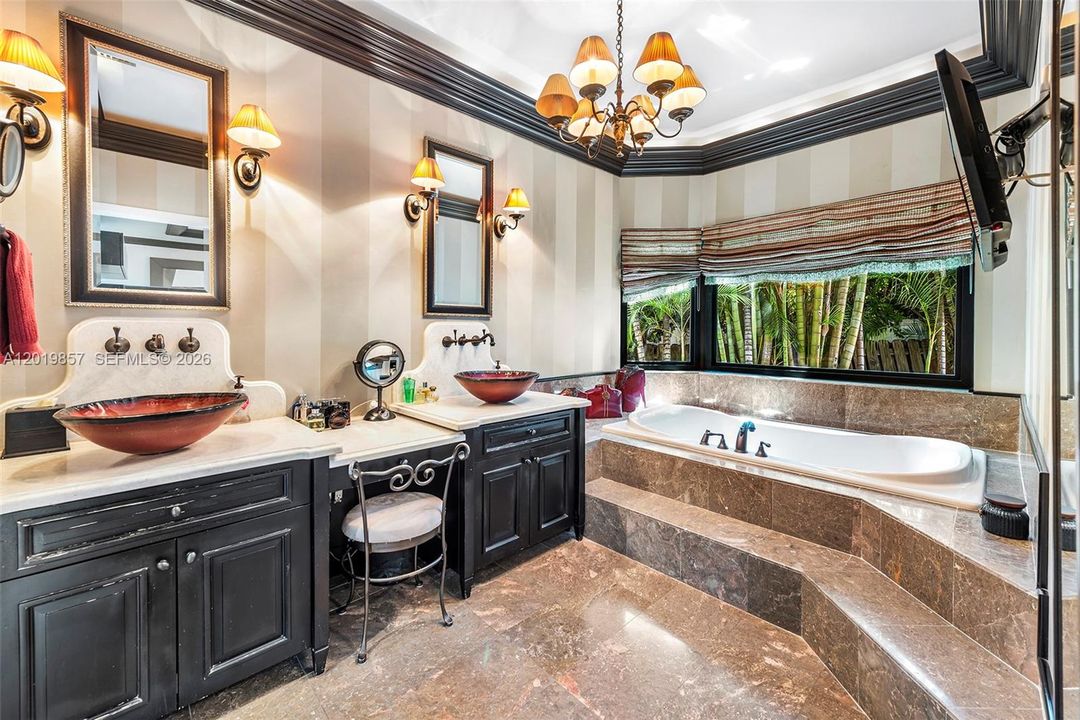 For Sale: $3,549,000 (5 beds, 3 baths, 3398 Square Feet)