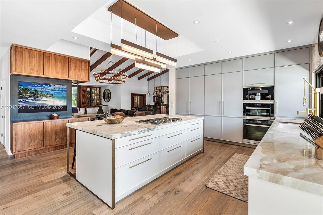 For Sale: $3,549,000 (5 beds, 3 baths, 3398 Square Feet)