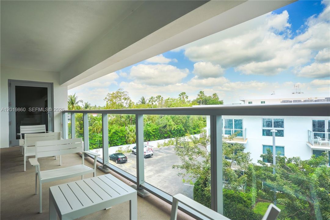 For Sale: $799,000 (0 beds, 1 baths, 540 Square Feet)