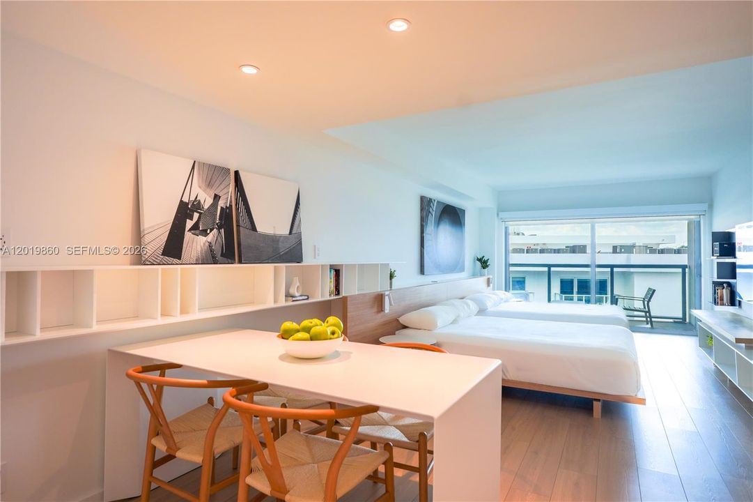 For Sale: $799,000 (0 beds, 1 baths, 540 Square Feet)