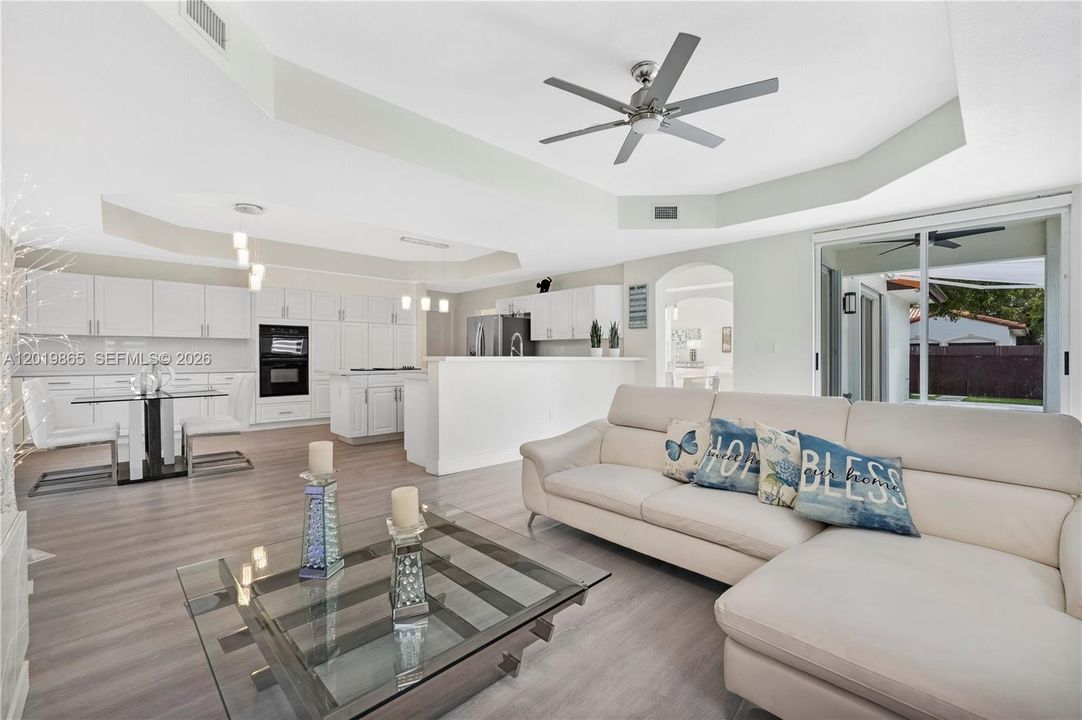 For Sale: $1,495,000 (5 beds, 4 baths, 2957 Square Feet)