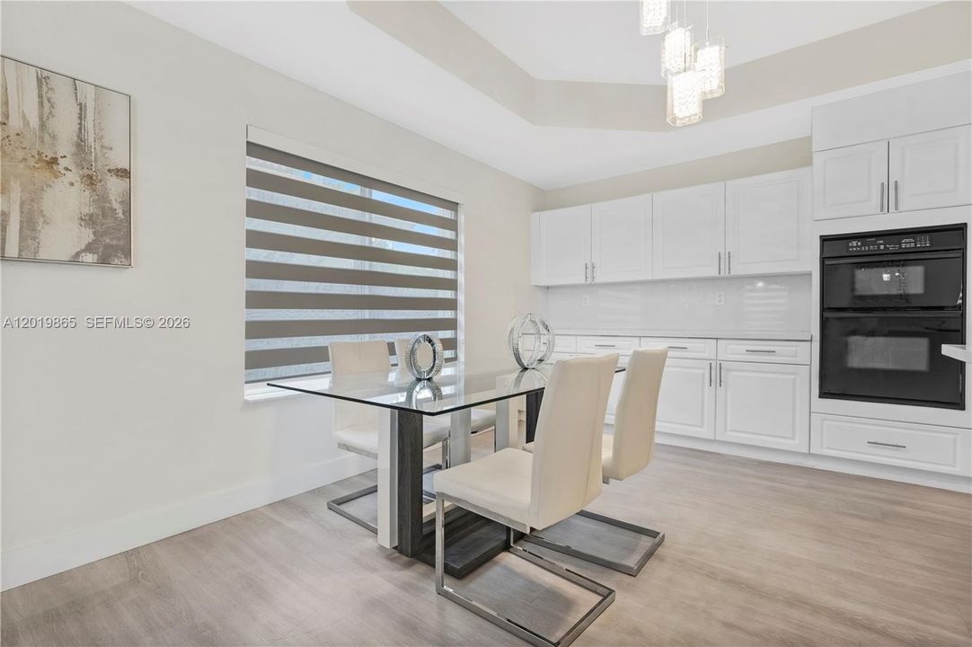 For Sale: $1,495,000 (5 beds, 4 baths, 2957 Square Feet)