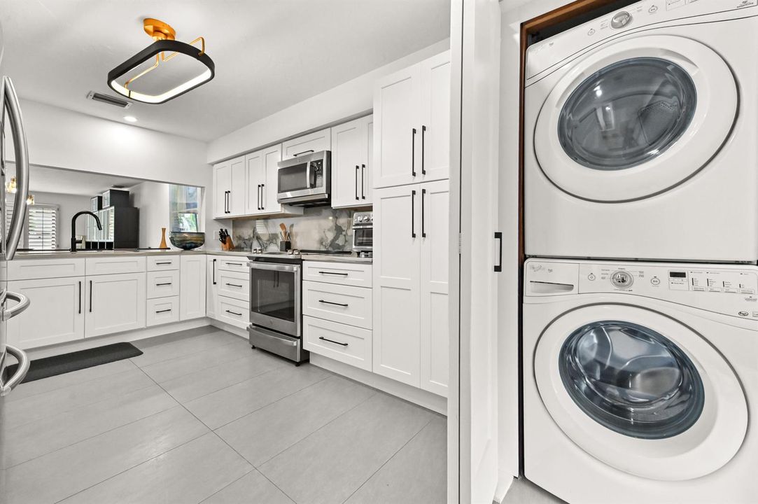 16 Kitchen 03