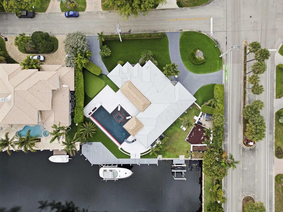 5900 Bayview Dr_014