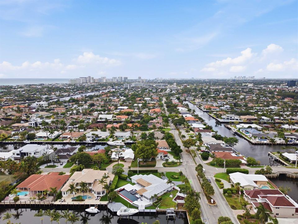 5900 Bayview Dr_011