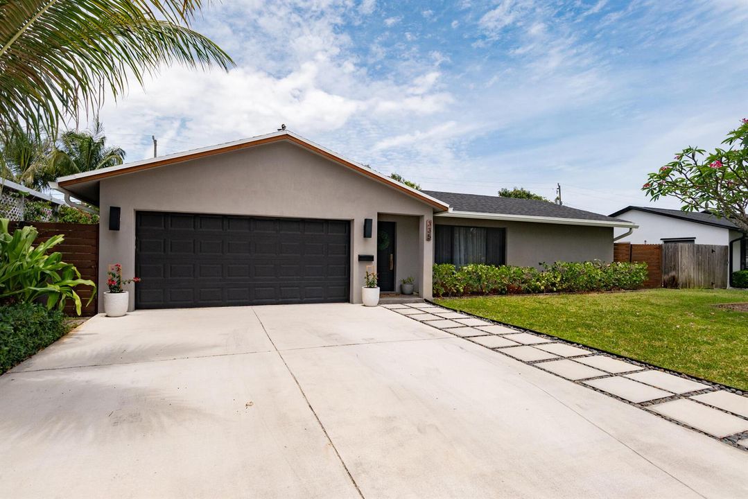 © Clark-335 Franklin Dr-042