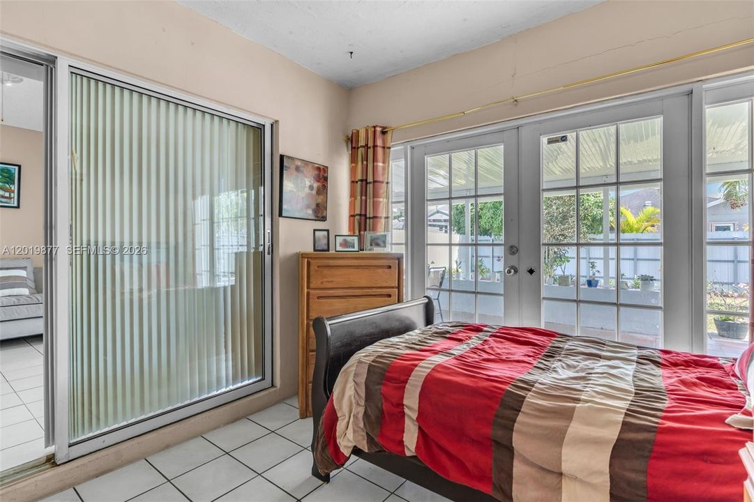 For Sale: $629,900 (3 beds, 2 baths, 1534 Square Feet)