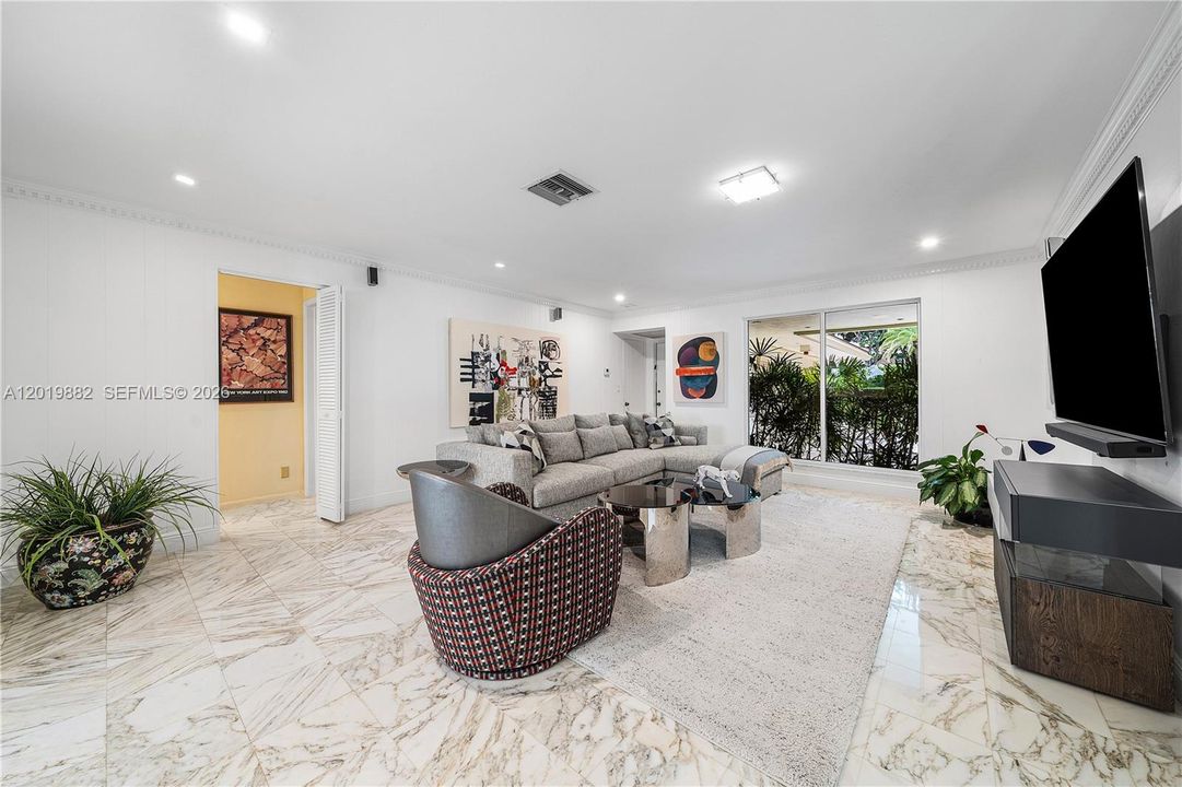 For Sale: $2,600,000 (4 beds, 2 baths, 3583 Square Feet)