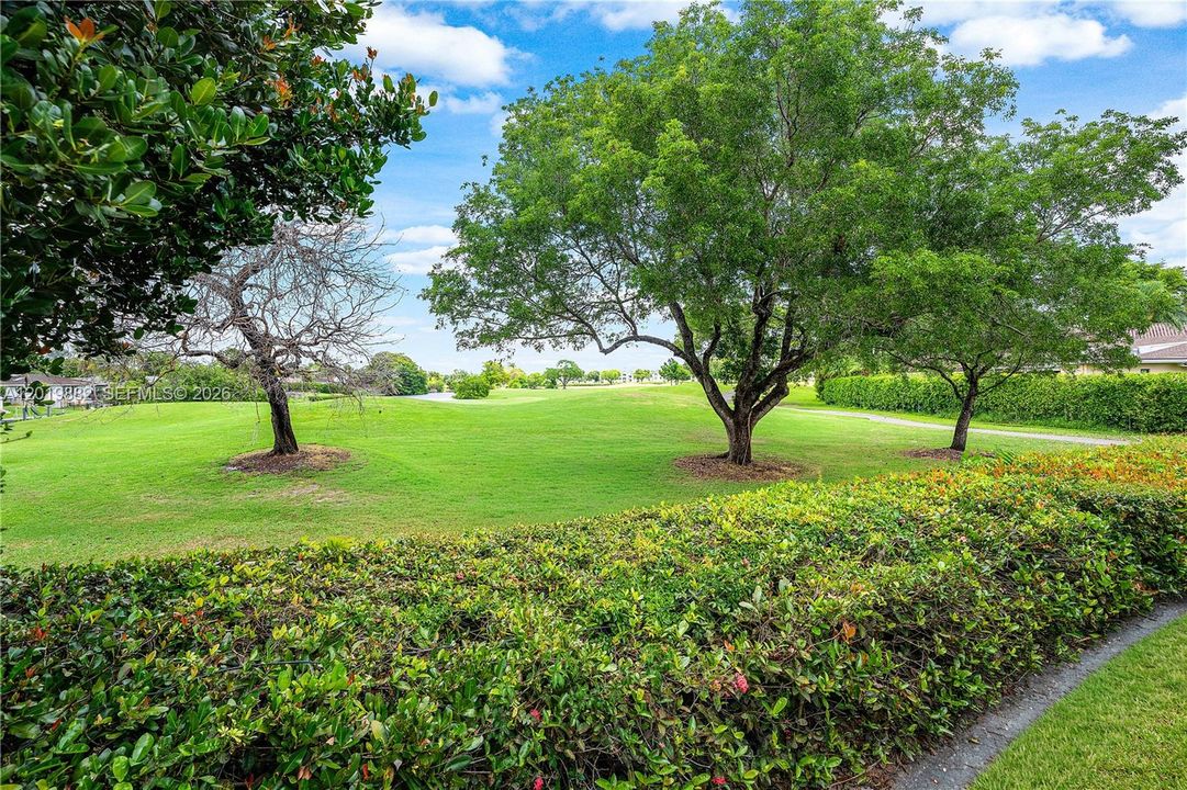 For Sale: $2,600,000 (4 beds, 2 baths, 3583 Square Feet)