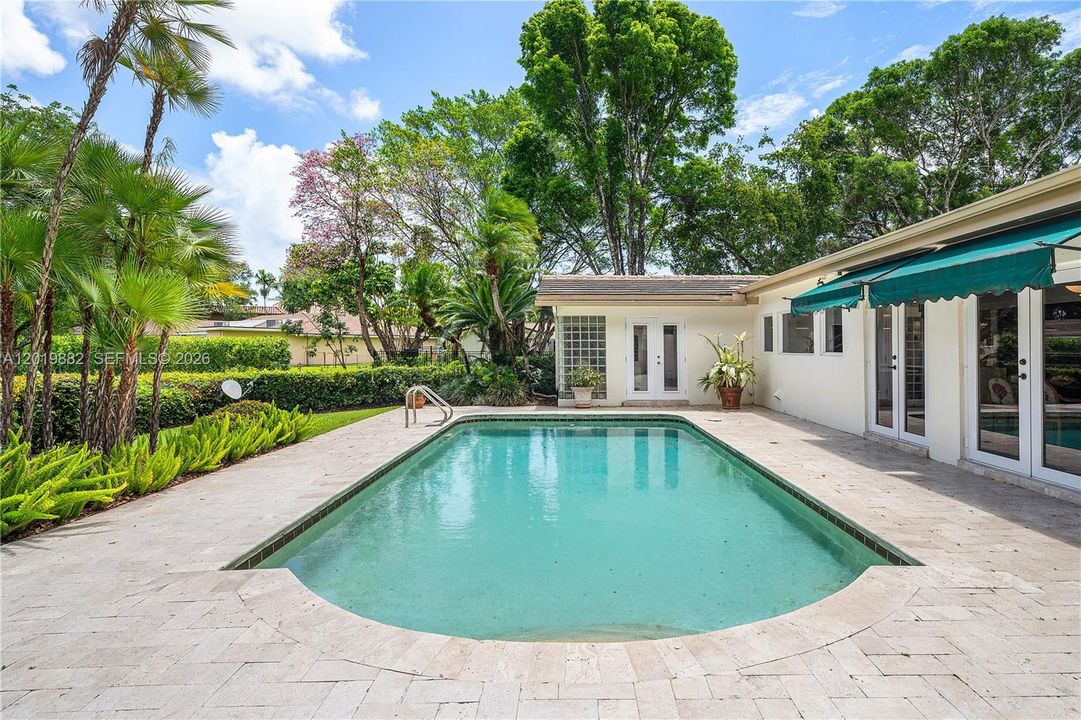 For Sale: $2,600,000 (4 beds, 2 baths, 3583 Square Feet)