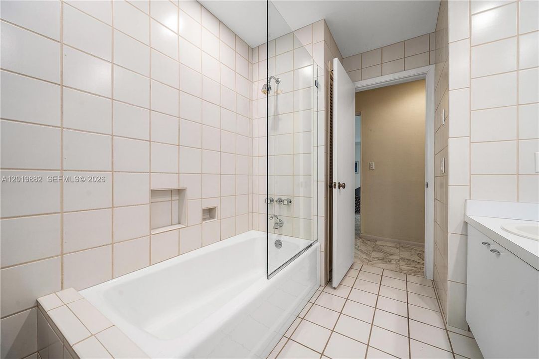 For Sale: $2,600,000 (4 beds, 2 baths, 3583 Square Feet)