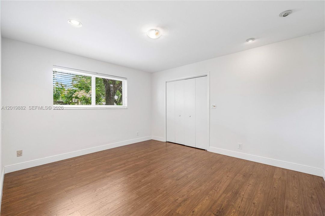 For Sale: $2,600,000 (4 beds, 2 baths, 3583 Square Feet)