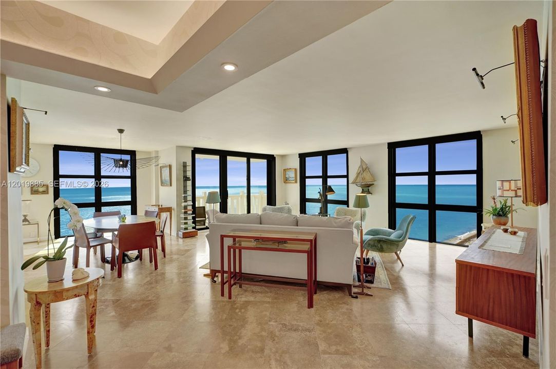 For Sale: $2,895,000 (2 beds, 2 baths, 1782 Square Feet)