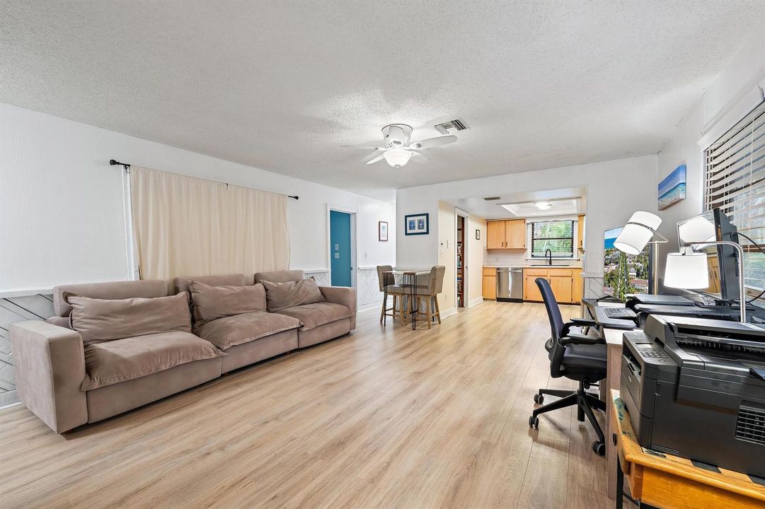 Guest House Living