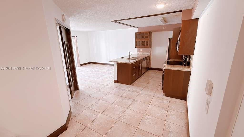 En Venta: $225,000 (2 camas, 1 baños, 838 Pies cuadrados)